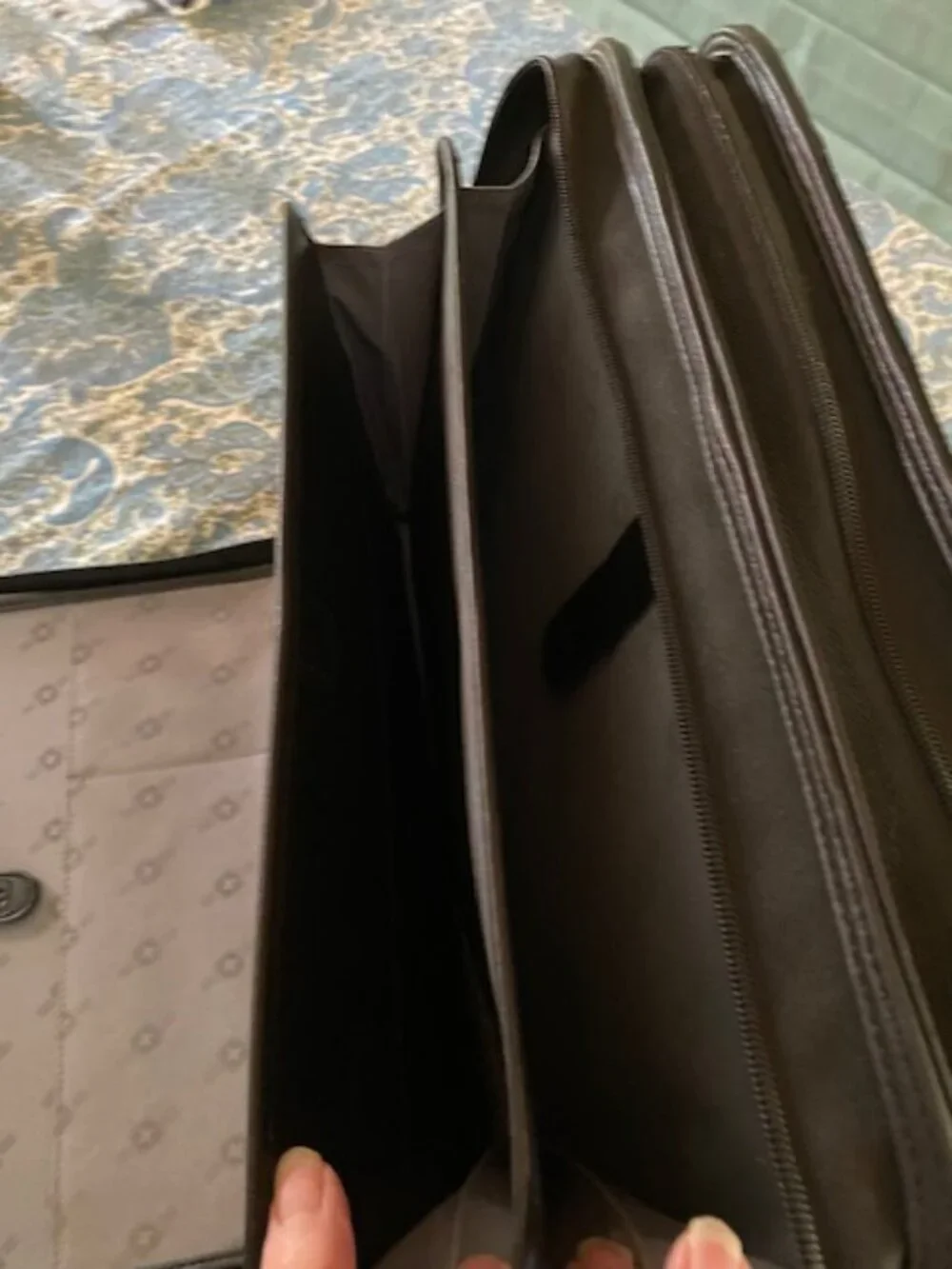 SwissGear Laptop Travel Bag/briefcase Perfect for Work and in VG shape